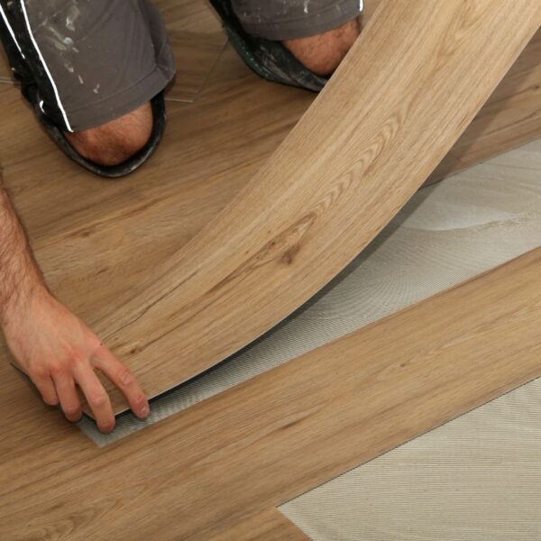 VINYL FLOORING - Image 3